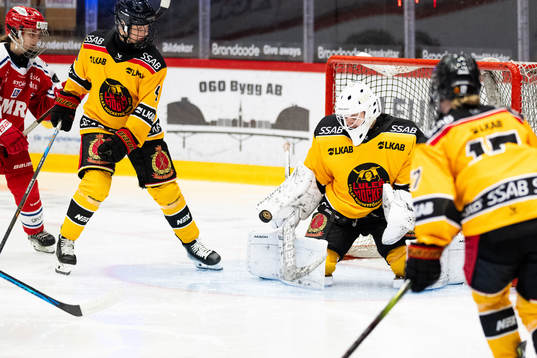 Luleås målvakt Emmy Åmark-Nordström
