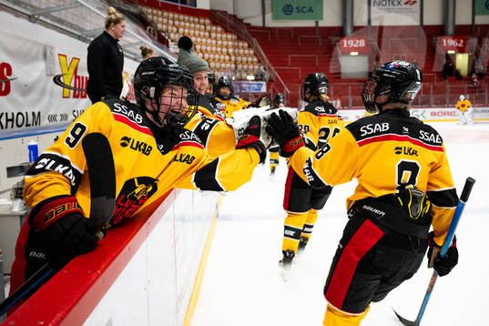 Luleås Tilde Mattsson jublar
