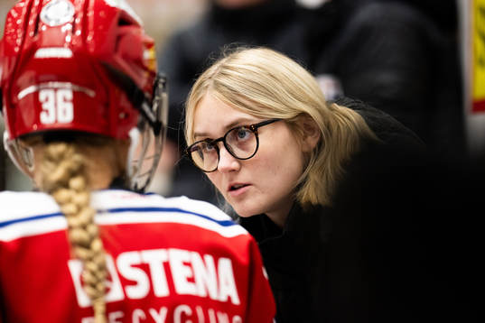 Timrås tränare Shannon Douglas