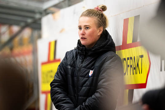 Timrås assisterande tränare Hanna Lindström