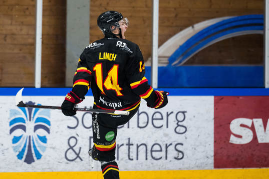 Alvestas Alex Lindh jublar