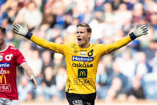 Degerfors målvakt Sondre Lovseth Rossbach