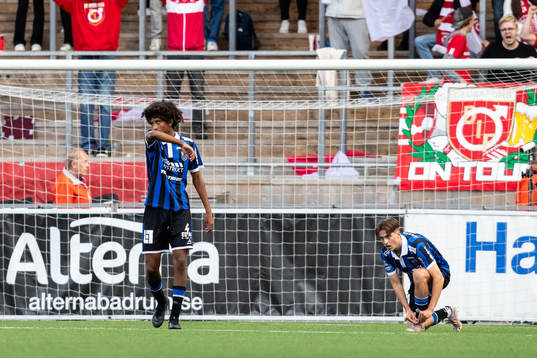 Sirius Malcolm Jeng och Adam Vikman deppar