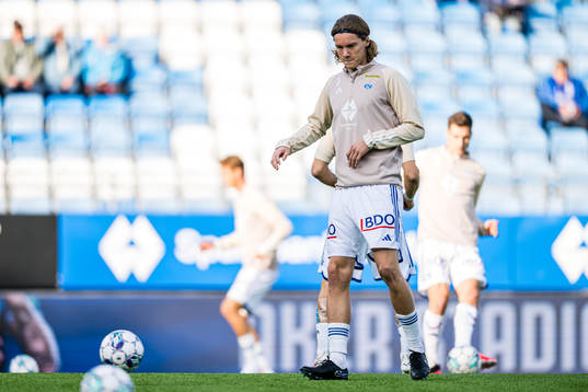 Casper Øyvann of Molde warms up