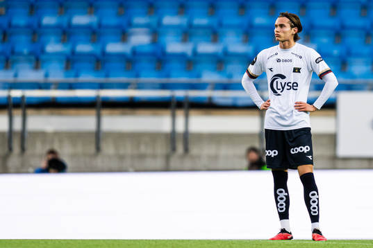 Markus Solbakken of Viking looks dejected
