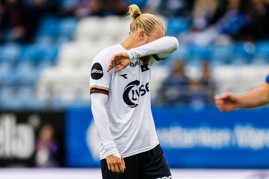 Lars-Jørgen Salvesen of Viking looks dejected