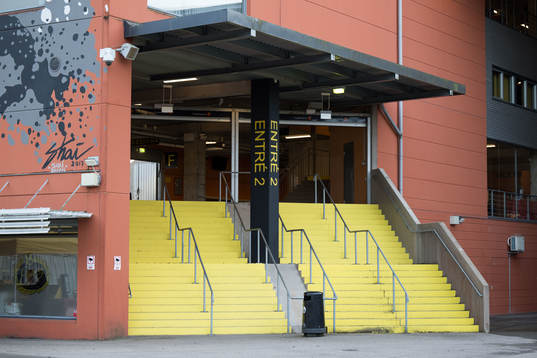 Entré till läktare på Borås Arena