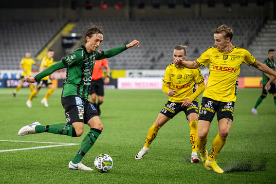 Varbergs Joakim Lindner och Elfsborgs Jeppe Møldrup Okkels