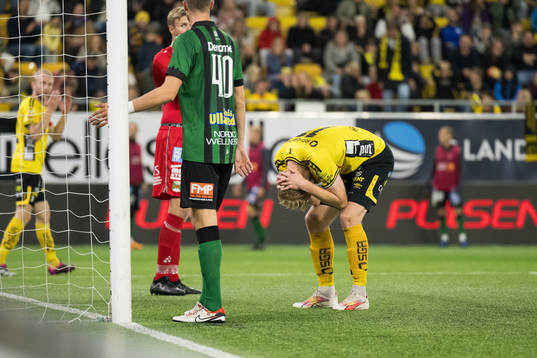 Elfsborgs Sveinn Guðjohnsen deppar