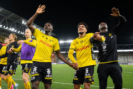 Elfsborgs spelare jublar