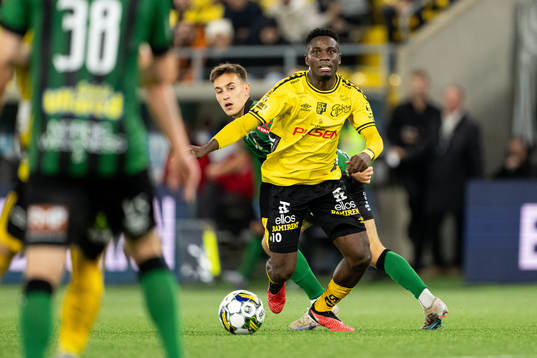 Varbergs Anton Kurochkin och Elfsborgs Michael Baidoo
