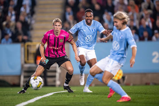 Brommapojkarnas Wilmer Odefalk och Malmö FFs Isaac Kiese