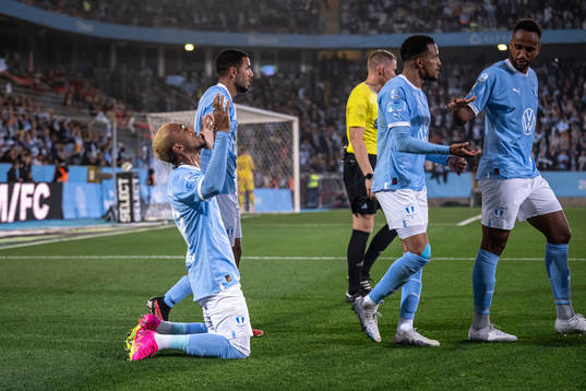 Malmö FFs Derek Cornelius jublar