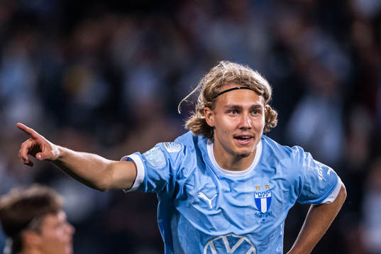 Malmö FFs Sebastian Nanasi jublar