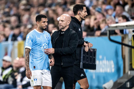 Malmö FFs Sergio Pena tränare Henrik Rydström