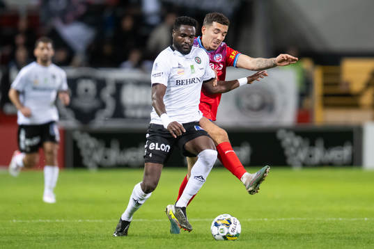 Örebros Nasiru Moro och Helsingborgs Lucas Lima