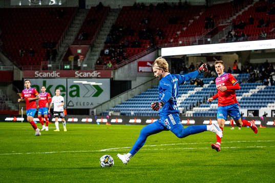 Örebros målvakt William Eskelinen