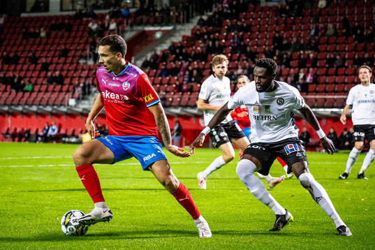 Helsingborgs Lucas Lima och Örebros Nasiru Moro