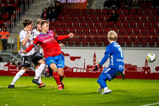 Helsingborgs Erik Ring gör 4-0