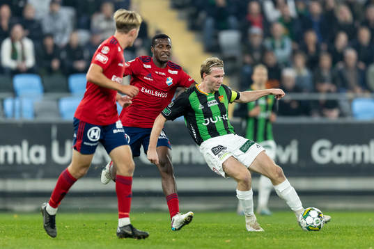 Östers Manasse Kusu och GAISs August Wängberg
