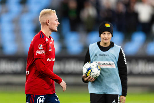 Östers Adam Bergmark Wiberg deppar