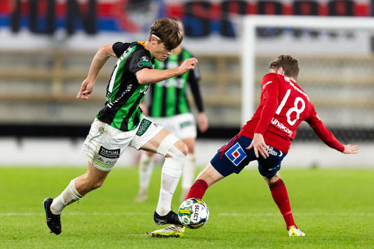 GAIS Axel Henriksson och Östers Daniel Ljung