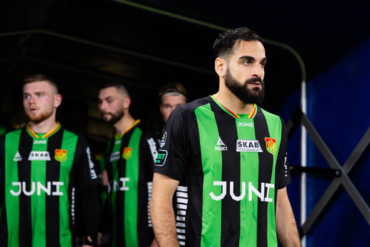 GAIS Mervan Celik innan andra halvleken av fotbollsmatchen