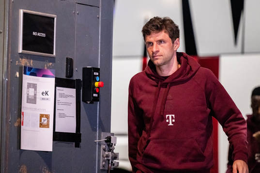 Thomas Müller of Bayern Munich arrives to the stadium