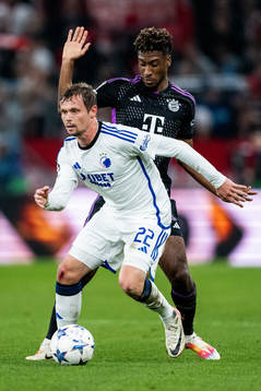 Peter Ankersen of Copenhagen and Kingsley Coman of Bayern