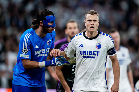 goalkeeper Kamil Grabara and Viktor Claesson of Copenhagen