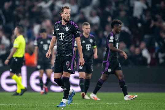 Harry Kane of Bayern Munich looks dejected