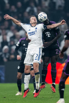 Viktor Claesson of Copenhagen and Dayot Upamecano of Bayern