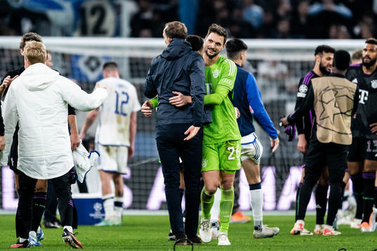 head coach Thomas Tuchel and goalkeeper Sven Ulreich of