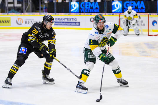 Västerås Eric Engstrand och Björklövens Jesper Lindgren