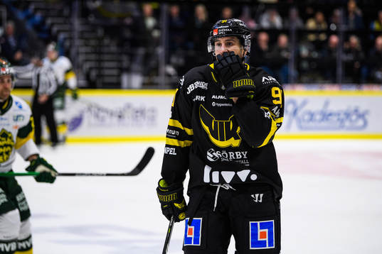 Västerås Nicholas Hutchison deppar