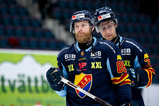 Djurgårdens Linus Klasen och John Norman deppar