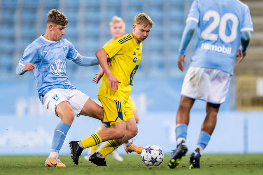 Malmö FFs Viggo Jeppsson och Helsingfors Otto Hannula