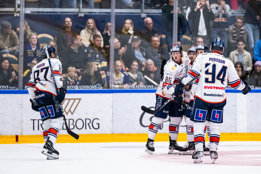 Växjös Joachim Blichfeld jublar