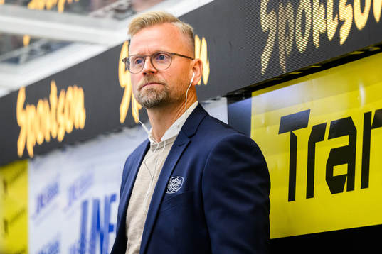 HV71s assisterande tränare Johan Davidsson