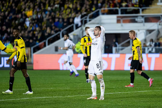 Marko Jankovic of Qarabag looks dejected