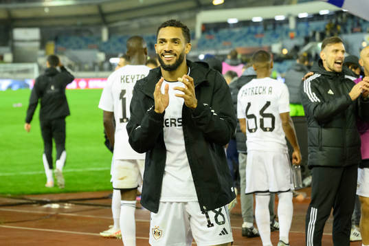 Juninho of Qarabag  celebrating