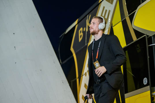 Simon Gustafson of Häcken arrives