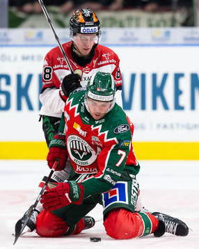 Örebros Jonathan Lekkerimäki och Frölundas Henrik