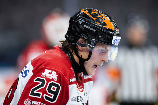 Örebros Milton Oscarson