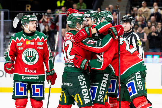 Frölundas Max Lindroth jublar