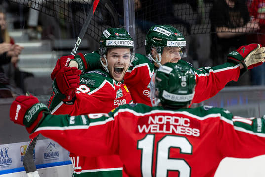 Frölundas Malte Strömwall jublar 4-3