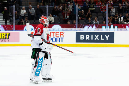 Örebros målvakt Jonas Arntzen deppar