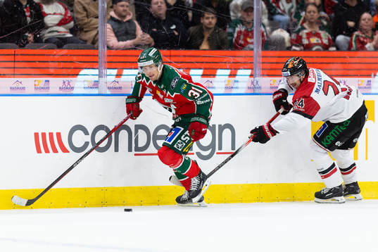 Frölundas Nicklas Lasu och Örebros Hannes Björninen