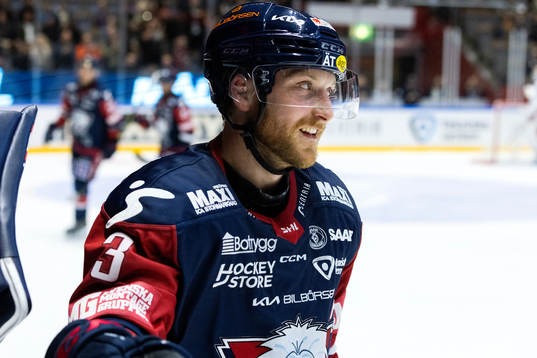 Linköpings Linus Hultström jublar