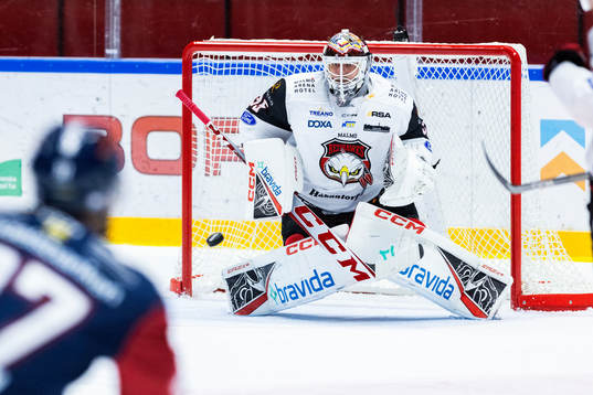 Malmö Redhawks målvakt Adam Werner